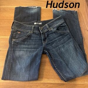 Hudson jeans size 29 frayed bottom
